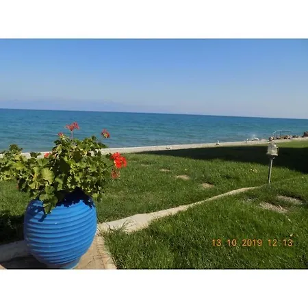 Sykia Seafront Maisonette Near And Mountain Ferienhaus *