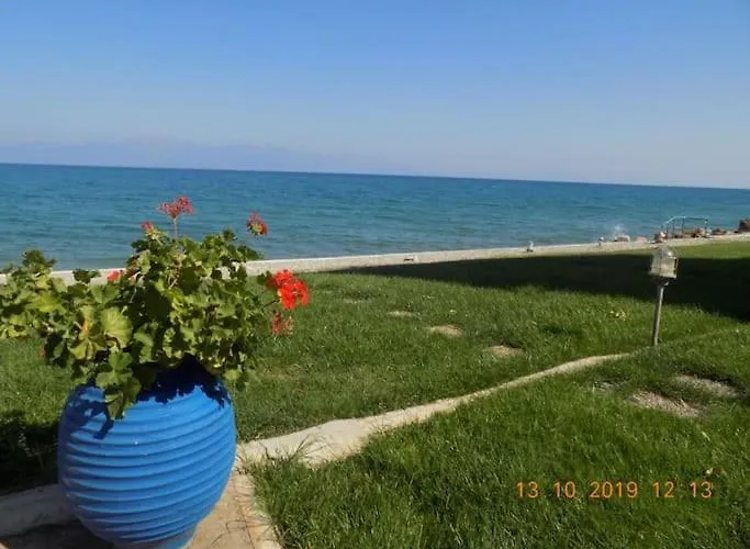 Sykia Seafront Maisonette Near And Mountain Tatil Evi *